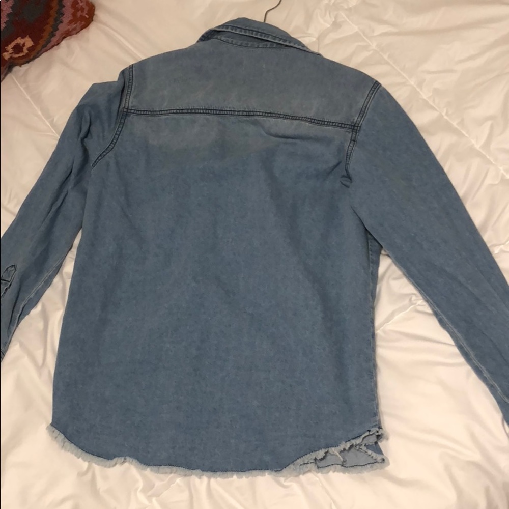 Jean button down - Picture 2 of 3